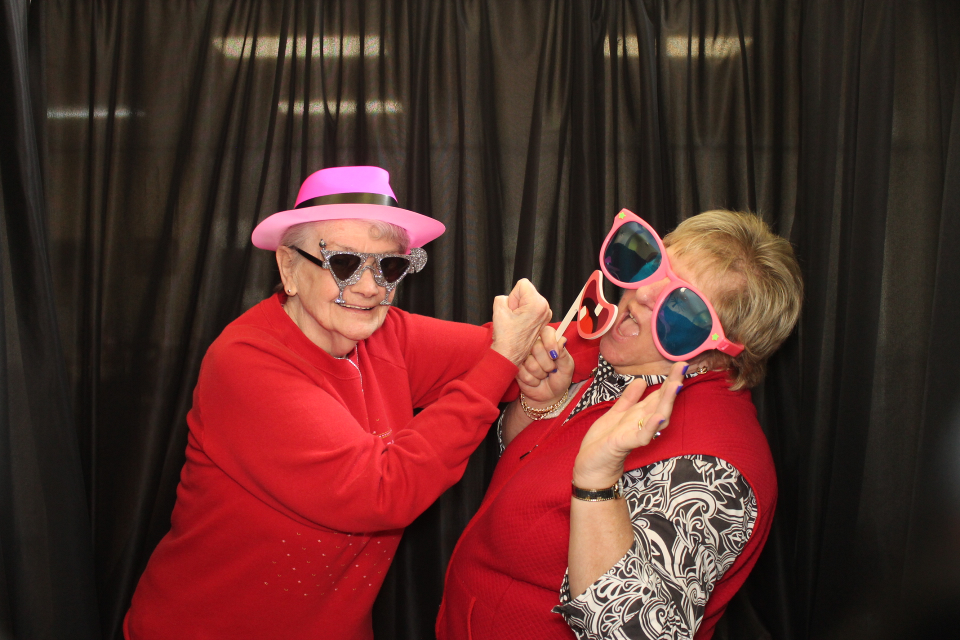 Central Connections Valentines Day | View more photos from the event at gallery.photoboothcincy.com/u/PhotoBoothCincy/Central-Connections-Valentines-Day